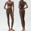 vêtements athlétiques femmes classiques